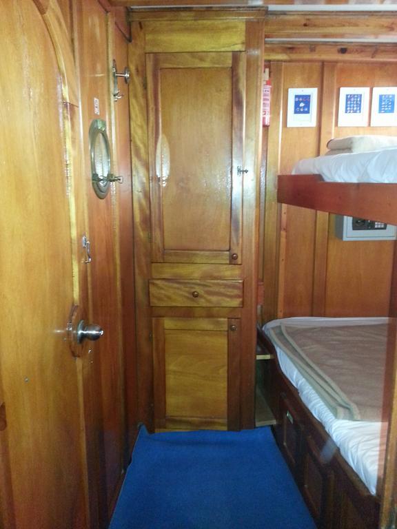 Venezia Boat & Breakfast Caicco Freedom Hotel Bilik gambar