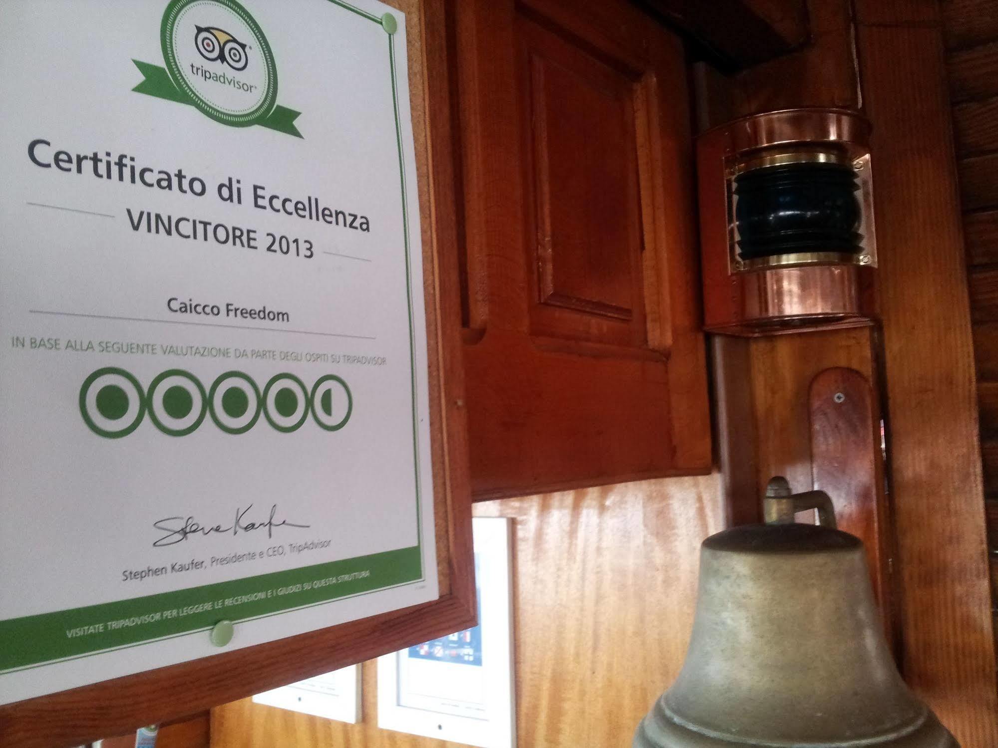 Venezia Boat & Breakfast Caicco Freedom Hotel Luaran gambar