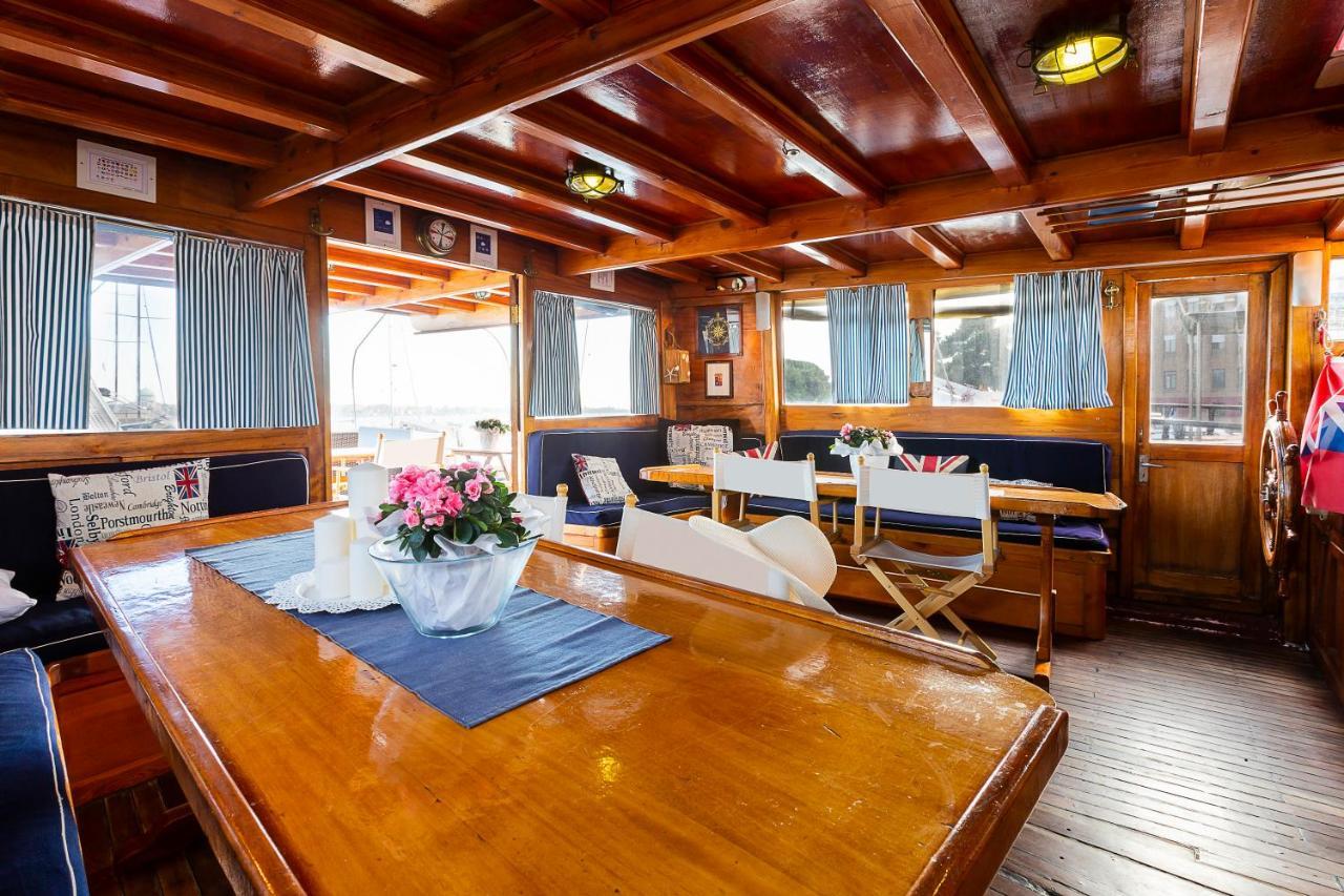 Venezia Boat & Breakfast Caicco Freedom Hotel Luaran gambar